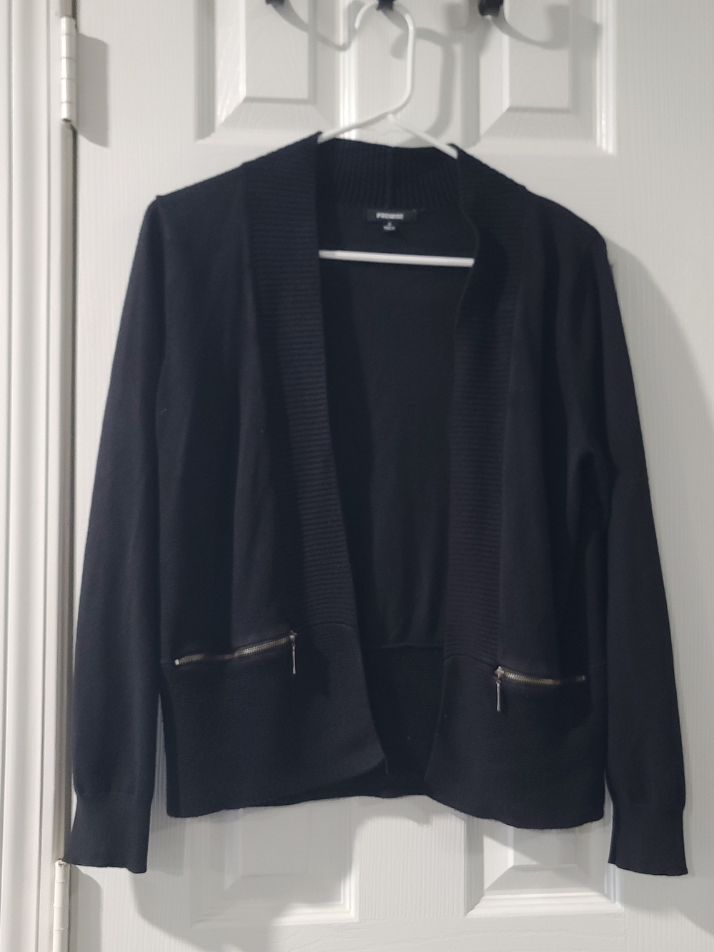 Premise Black Open-Front Cardigan with Zip Pockets M